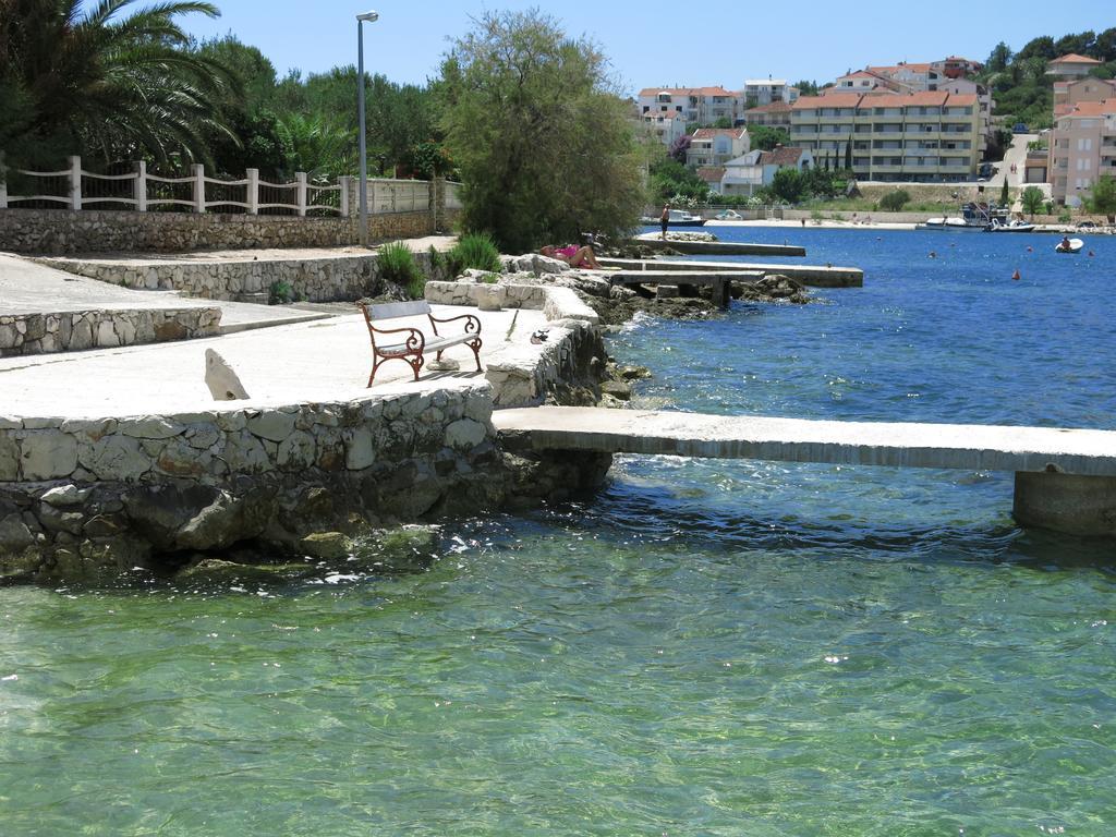 Apartments Luka Τρογκίρ Εξωτερικό φωτογραφία