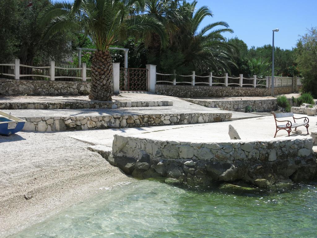Apartments Luka Τρογκίρ Εξωτερικό φωτογραφία