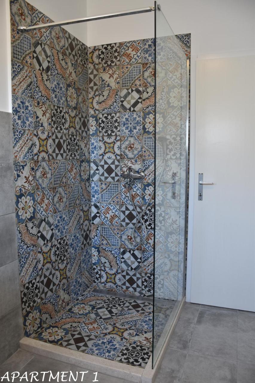 Apartments Luka Τρογκίρ Εξωτερικό φωτογραφία