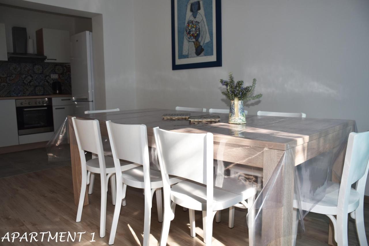 Apartments Luka Τρογκίρ Εξωτερικό φωτογραφία