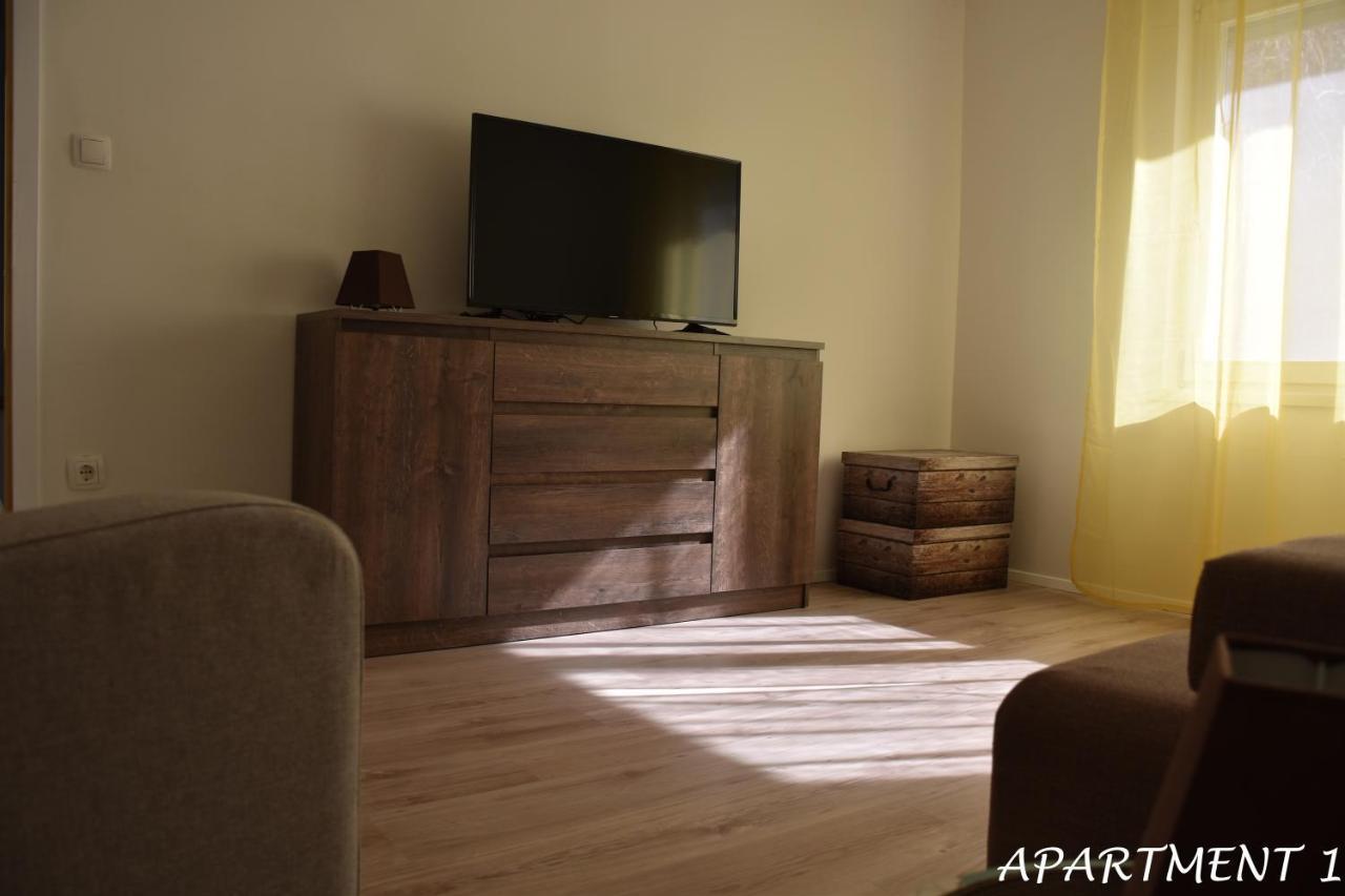 Apartments Luka Τρογκίρ Εξωτερικό φωτογραφία