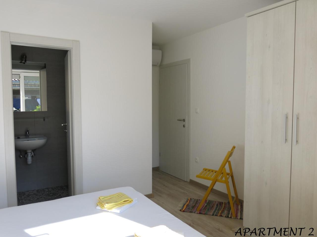Apartments Luka Τρογκίρ Εξωτερικό φωτογραφία