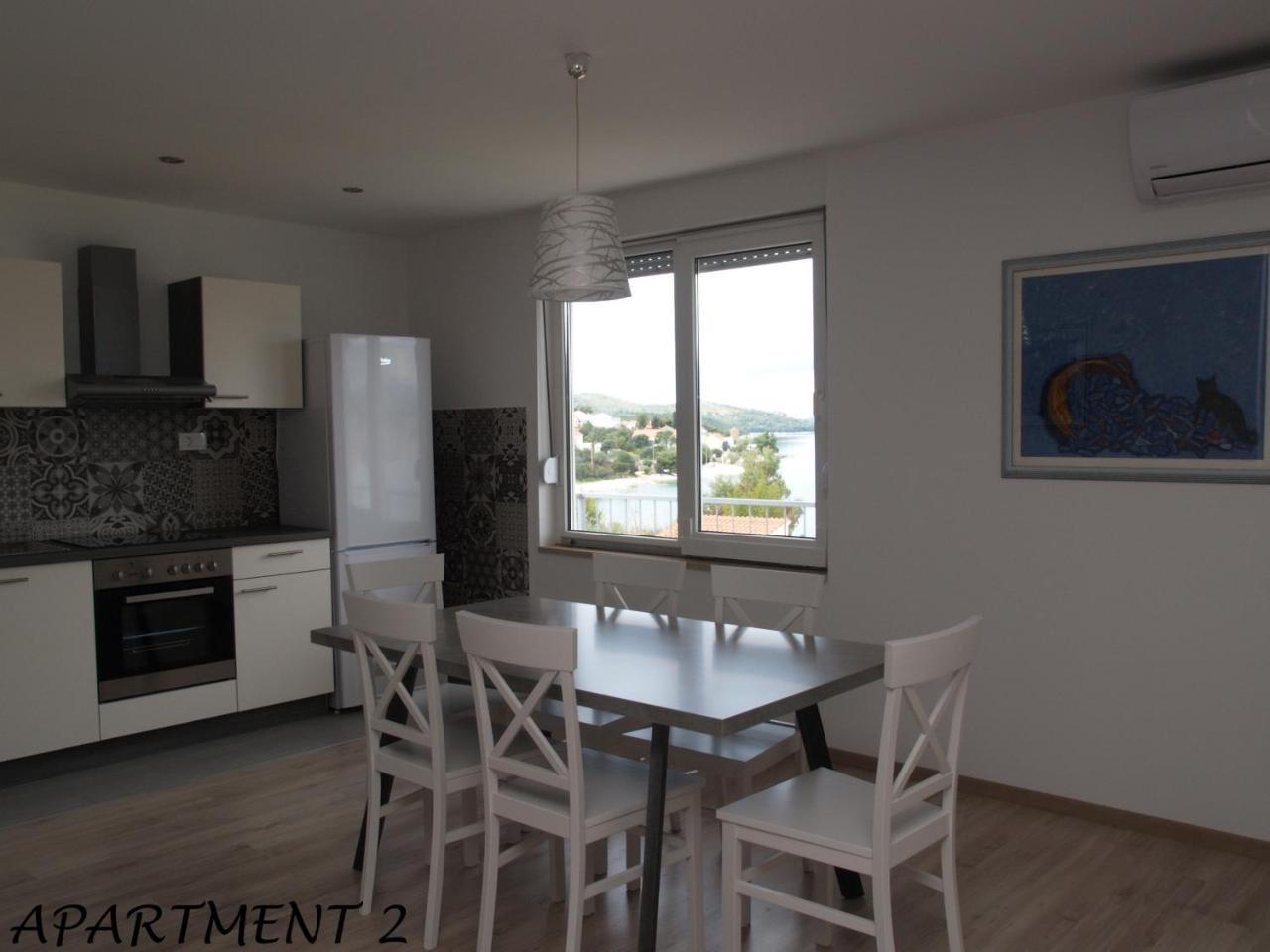 Apartments Luka Τρογκίρ Εξωτερικό φωτογραφία