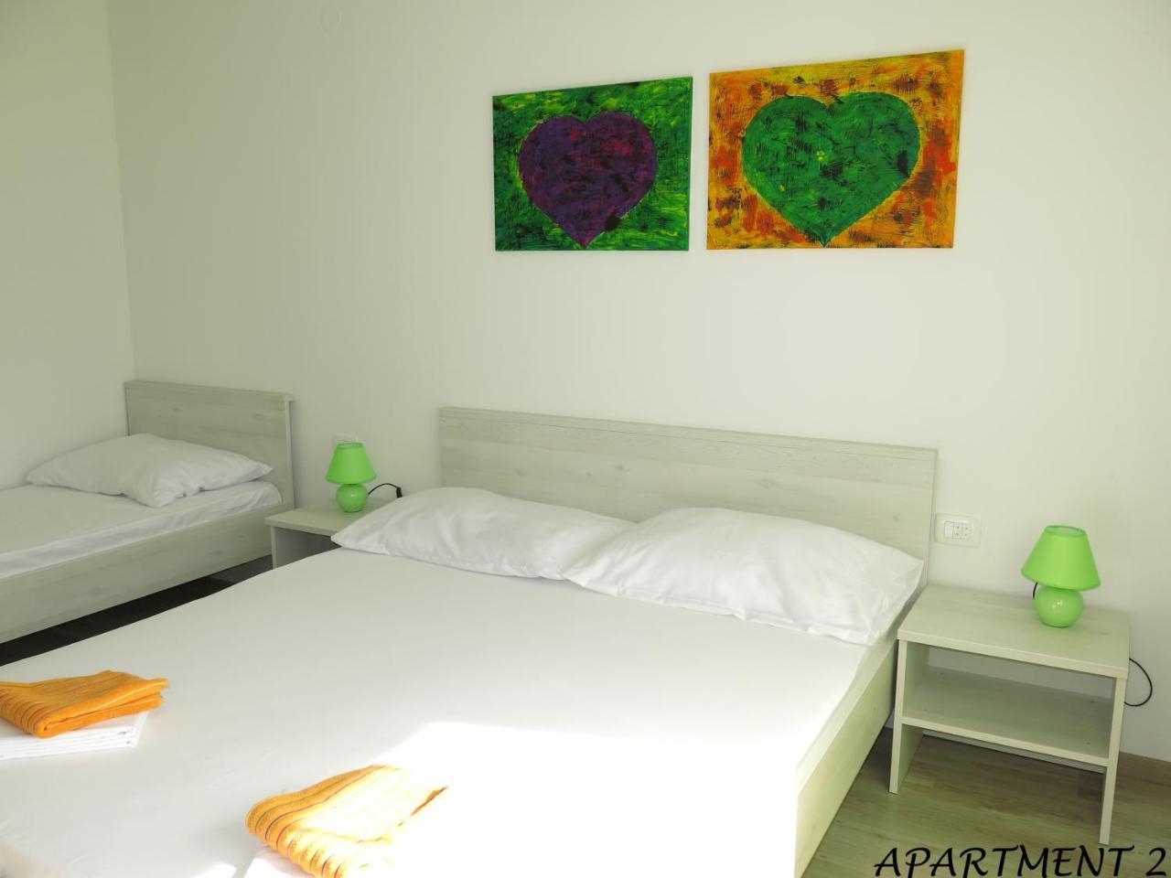 Apartments Luka Τρογκίρ Εξωτερικό φωτογραφία