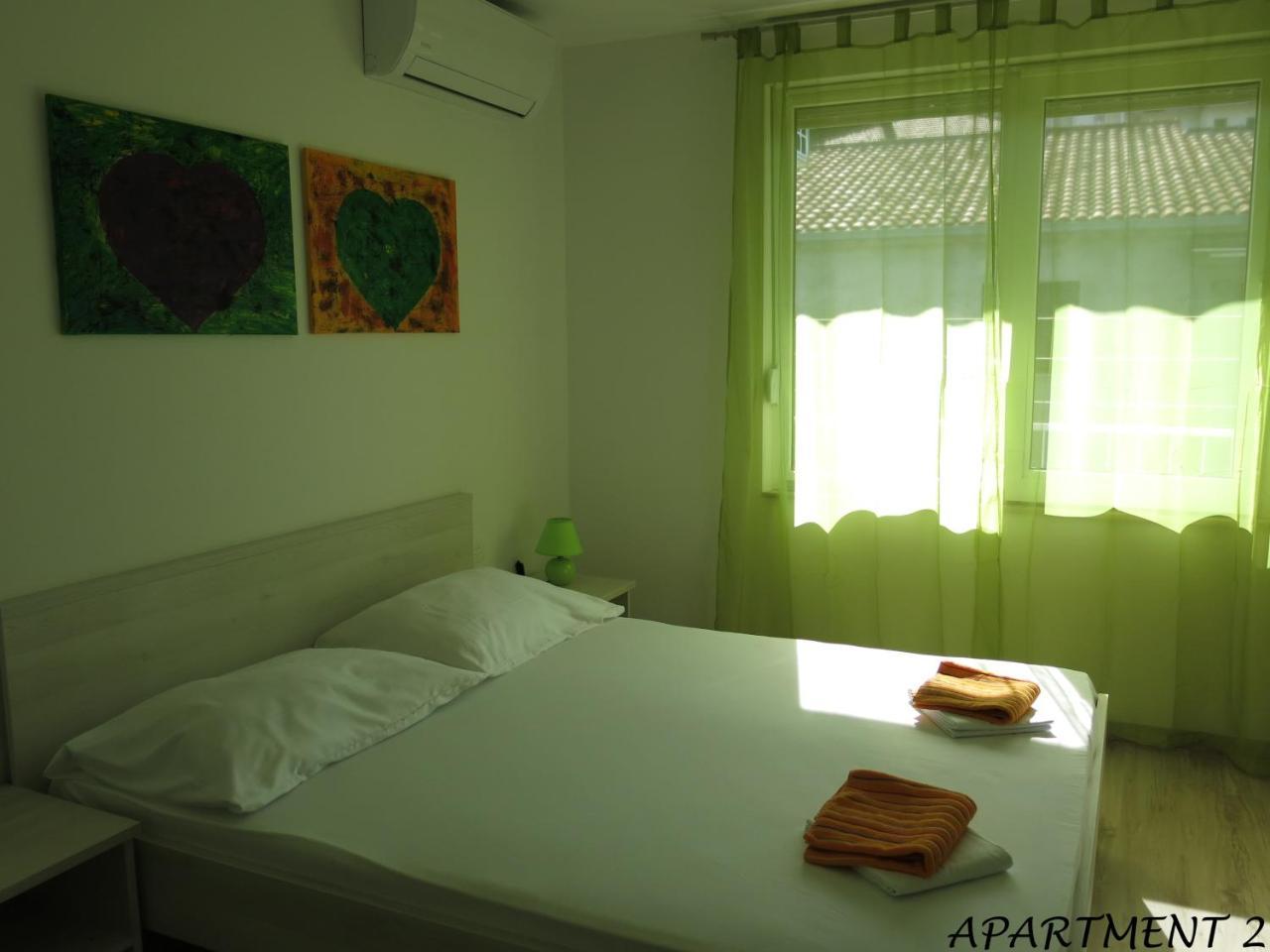 Apartments Luka Τρογκίρ Εξωτερικό φωτογραφία