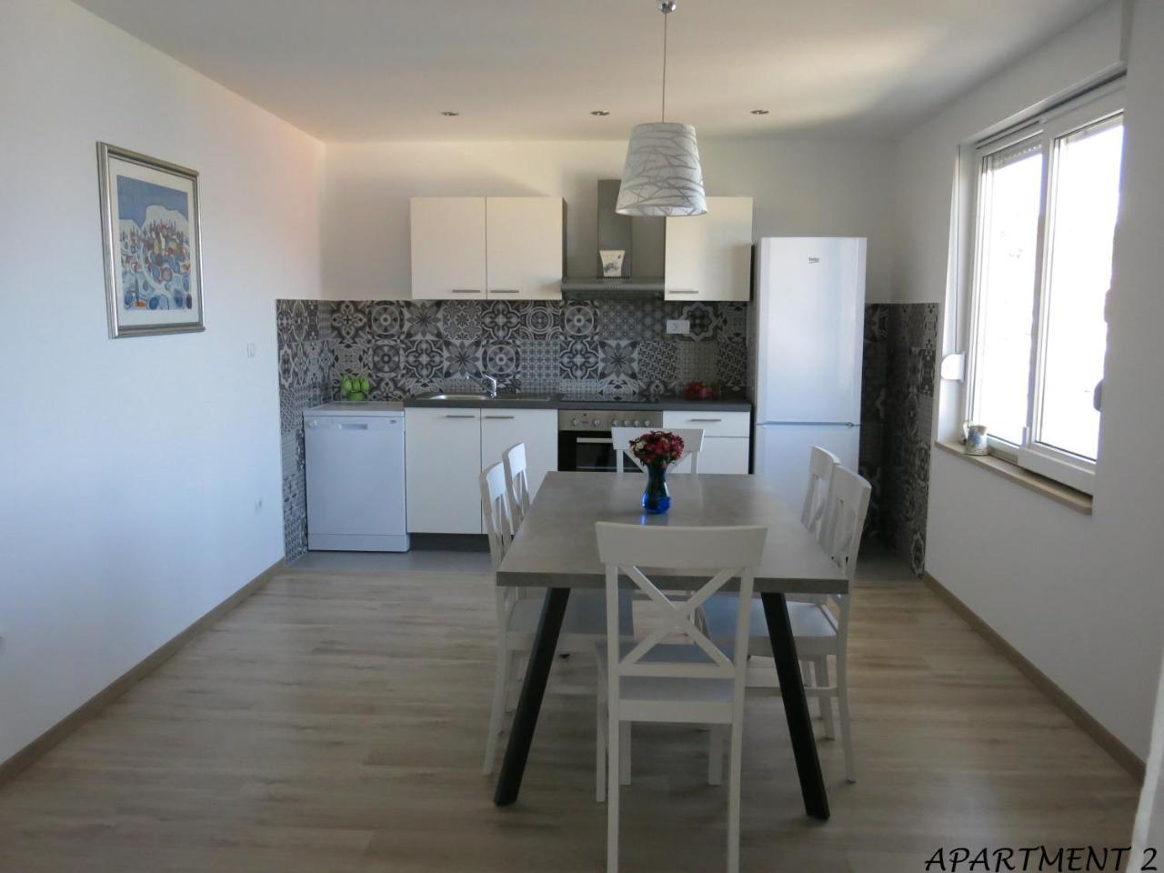 Apartments Luka Τρογκίρ Εξωτερικό φωτογραφία