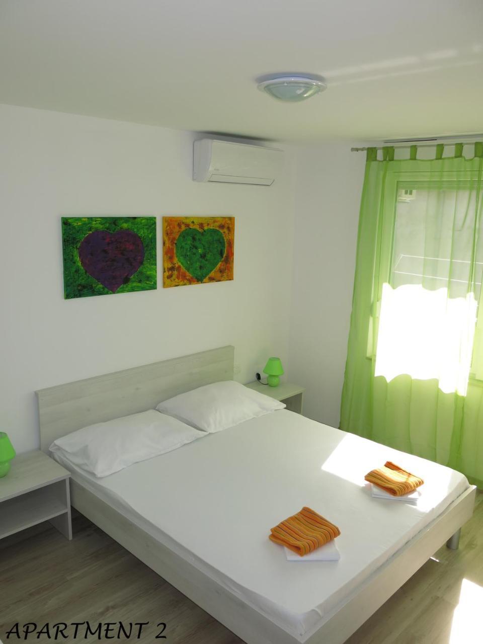 Apartments Luka Τρογκίρ Εξωτερικό φωτογραφία
