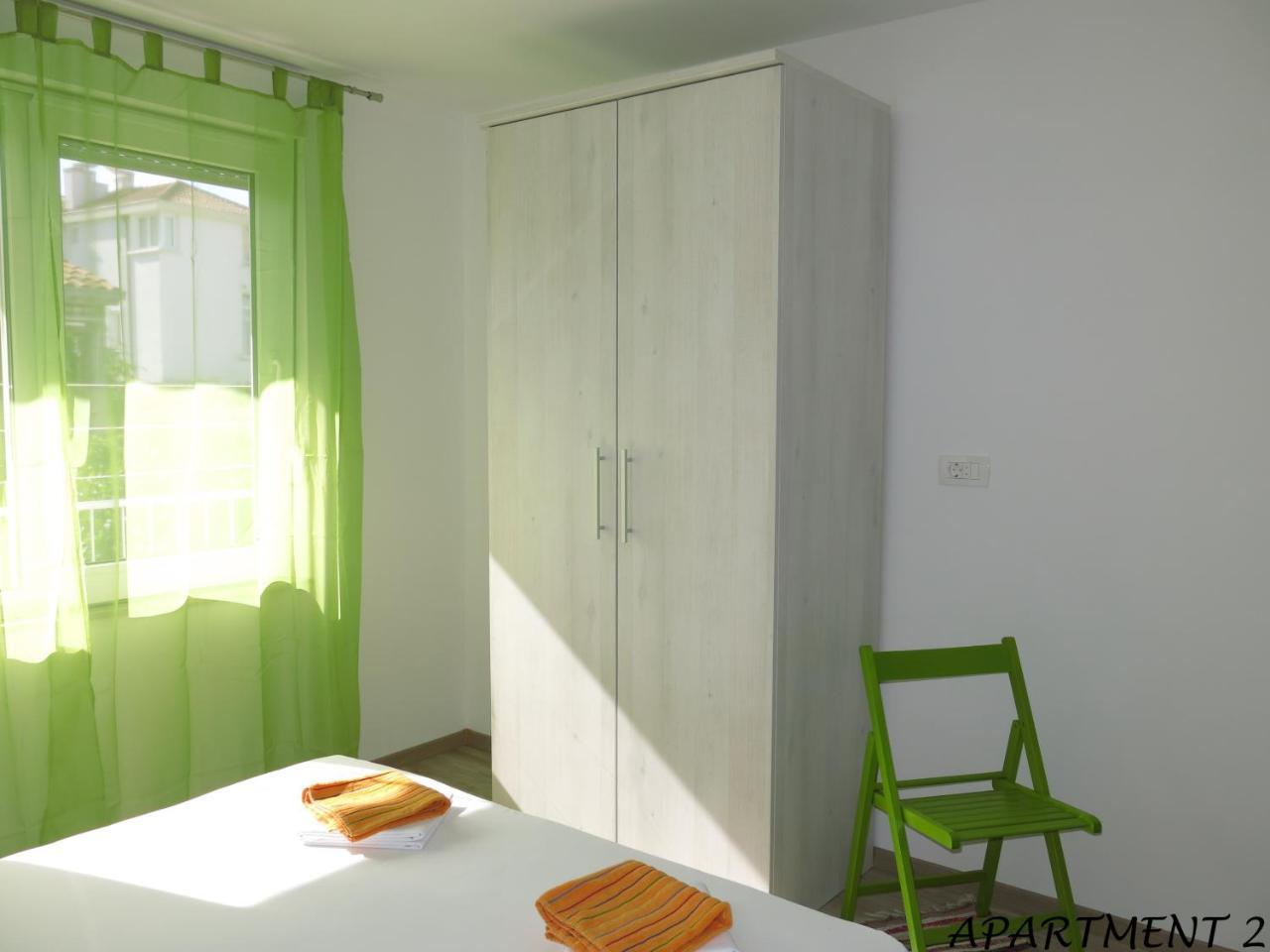 Apartments Luka Τρογκίρ Εξωτερικό φωτογραφία