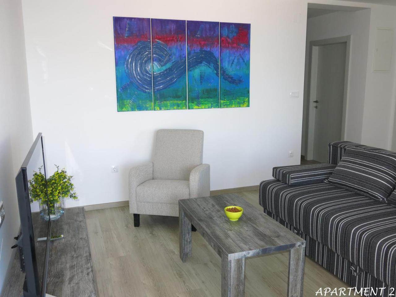Apartments Luka Τρογκίρ Εξωτερικό φωτογραφία