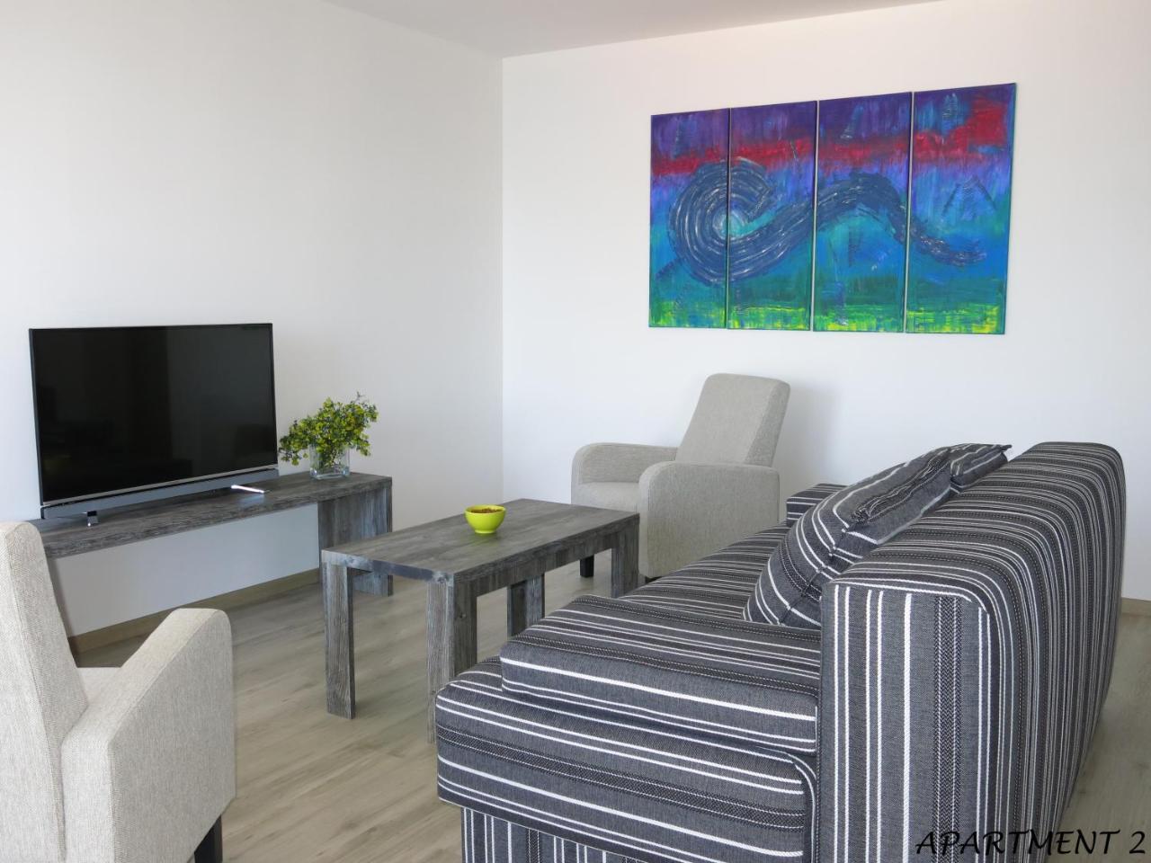 Apartments Luka Τρογκίρ Εξωτερικό φωτογραφία