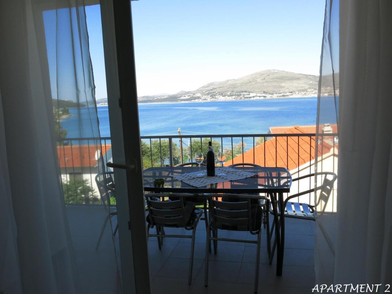 Apartments Luka Τρογκίρ Εξωτερικό φωτογραφία